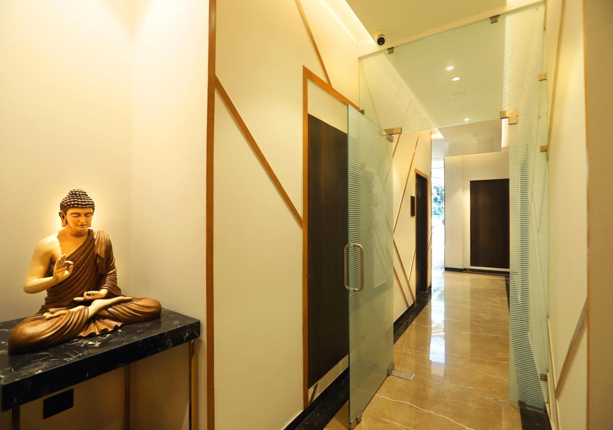 Aralia - A Business Hotel, Midc Andheri East Мумбай Екстериор снимка